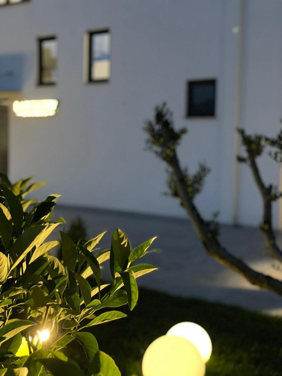 Lake View Rooms Ksamil Exterior foto