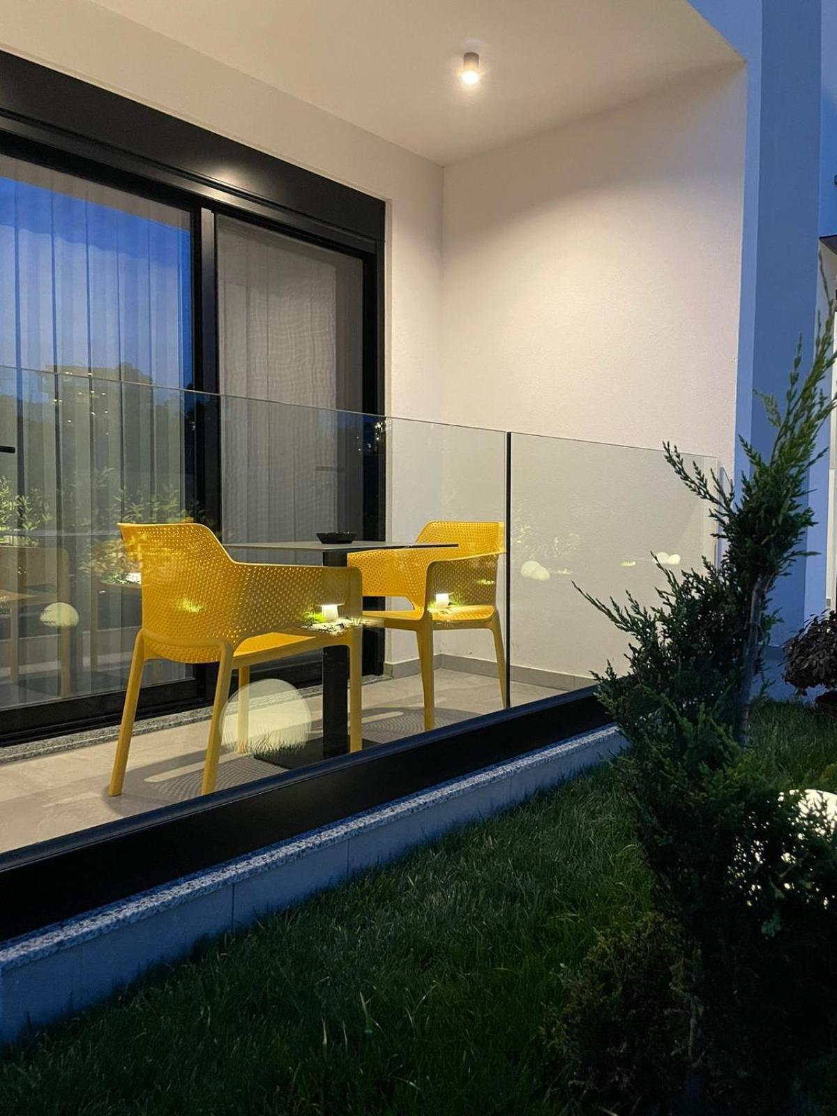 Lake View Rooms Ksamil Exterior foto