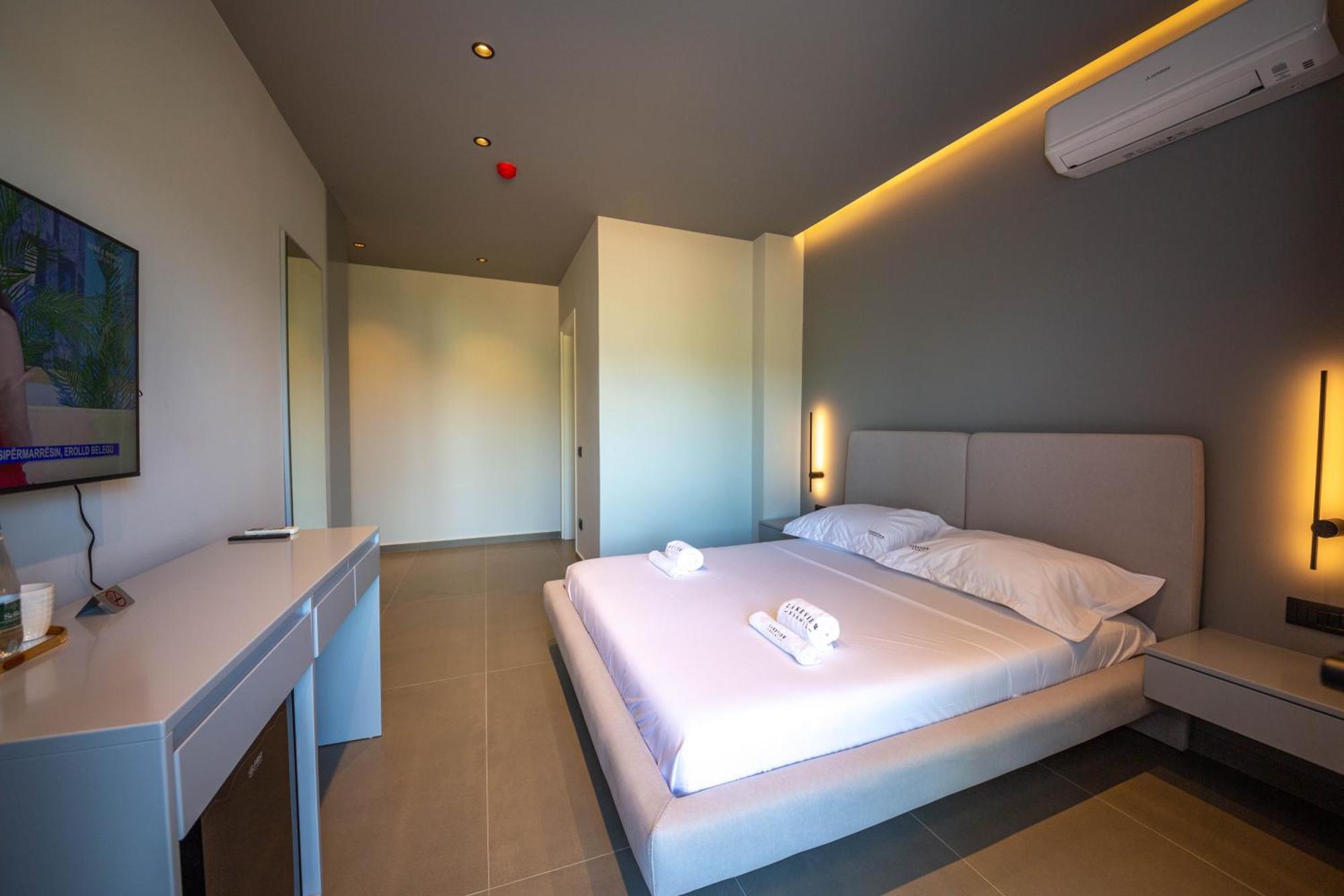 Lake View Rooms Ksamil Exterior foto