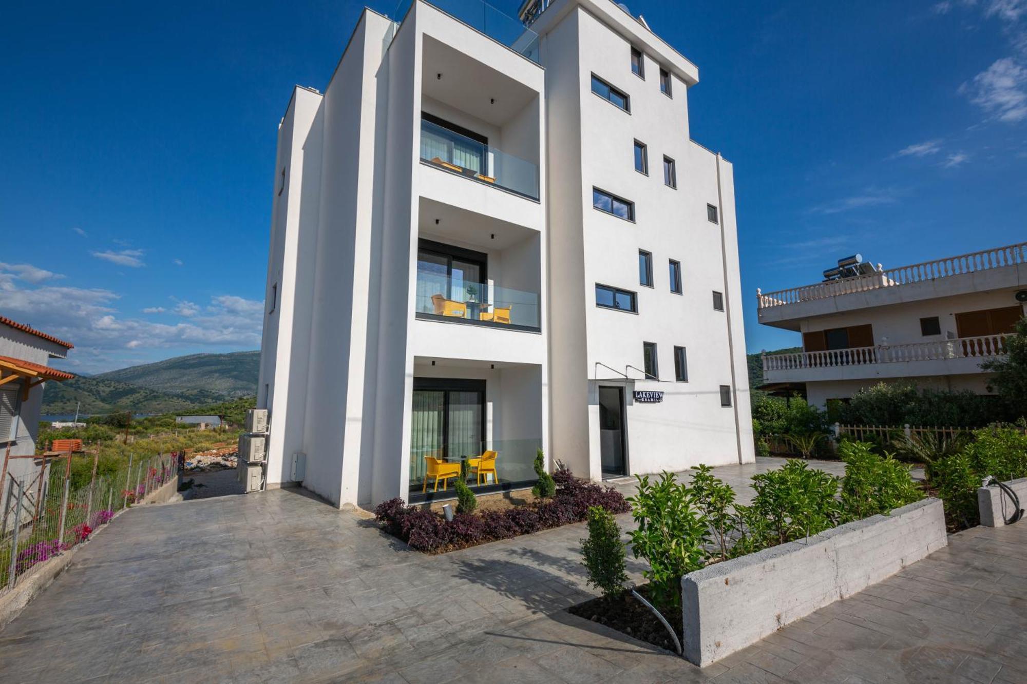 Lake View Rooms Ksamil Exterior foto