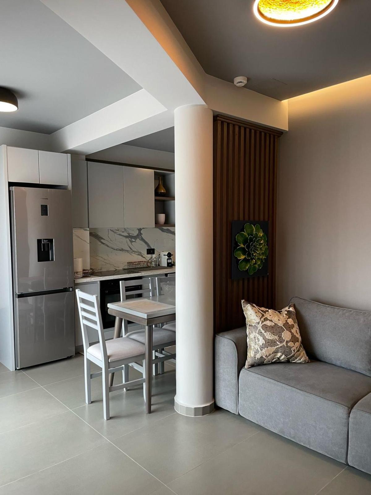 Lake View Rooms Ksamil Exterior foto
